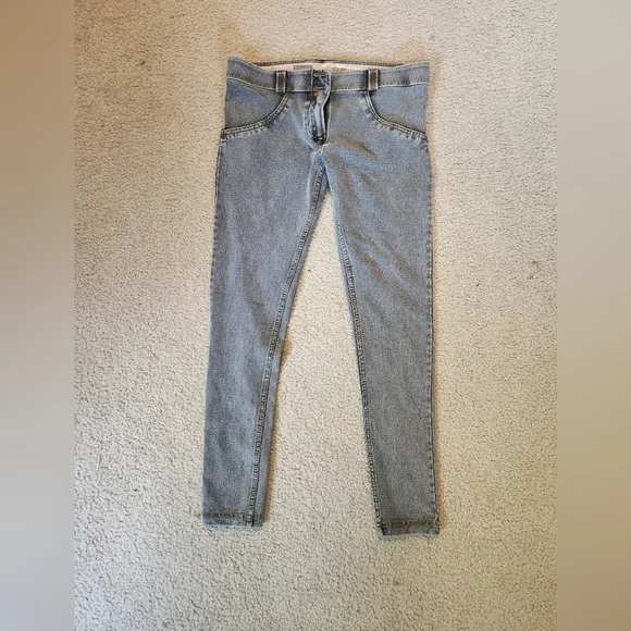 Freddy WR. UP Grey Jeans - Picture 2 of 8